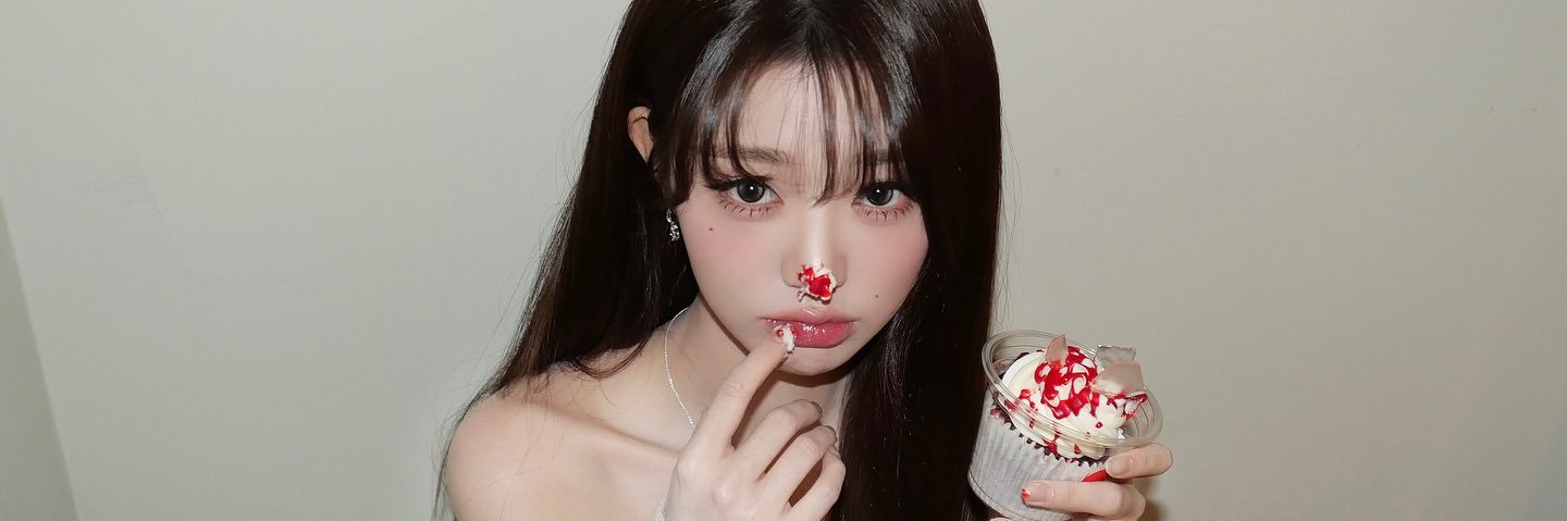 chi_chloe301's profile banner image