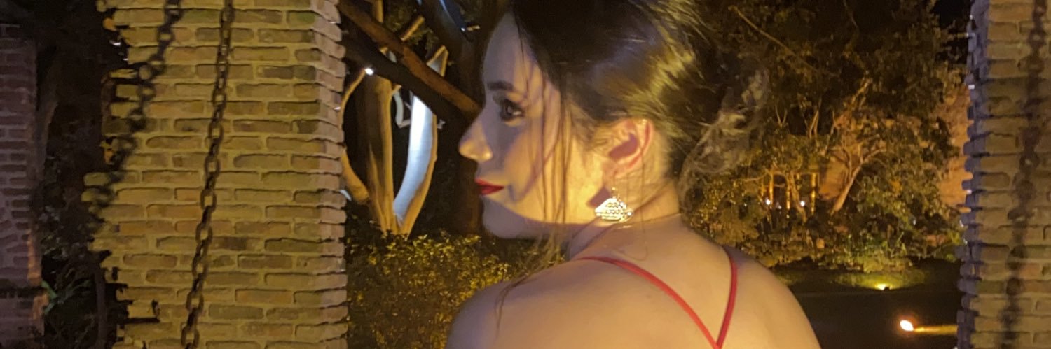 FernandaLS22's profile banner image