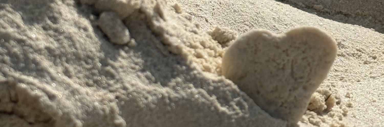 ashyyymoore's profile banner image