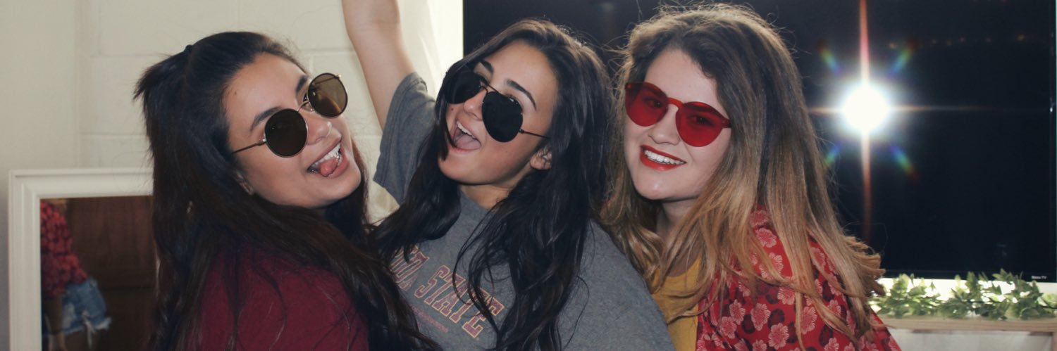 gabyoak22's profile banner image
