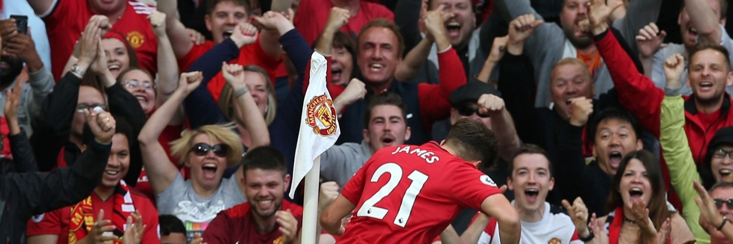 Mick Kane, banner