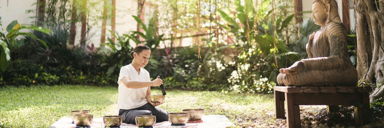 Healing Holidays banner