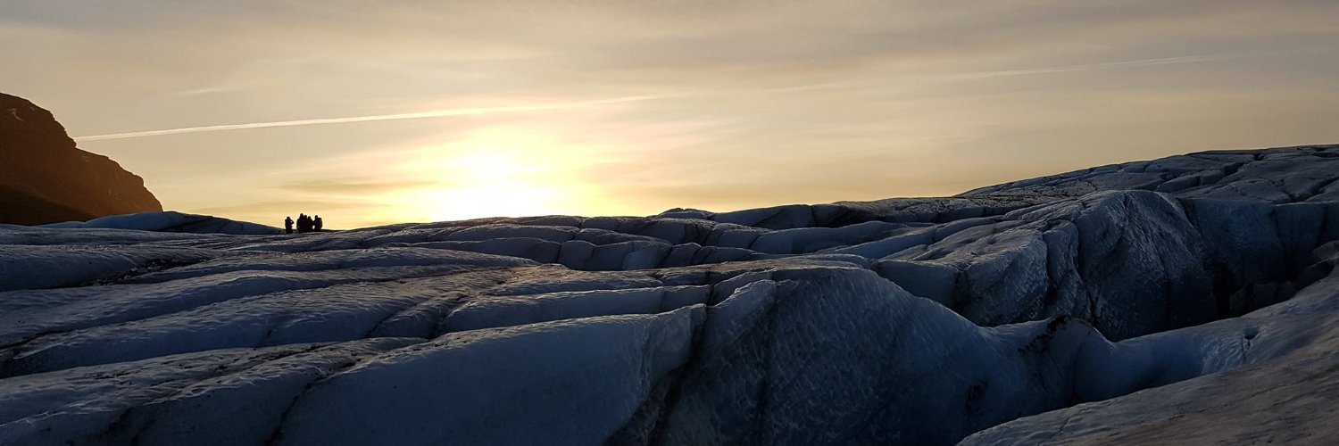 k_skromeda's profile banner image