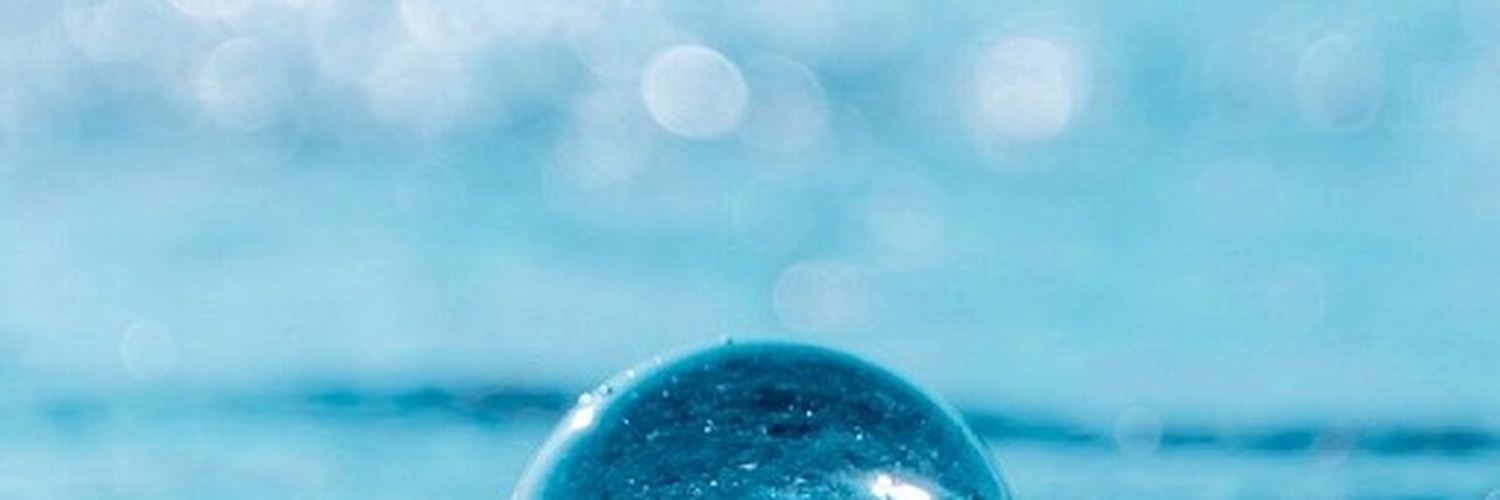 victoria1802's profile banner image