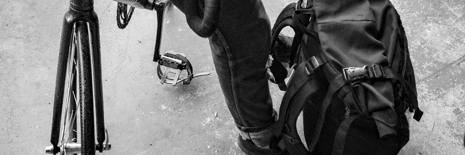 Axle Ride Messenger banner