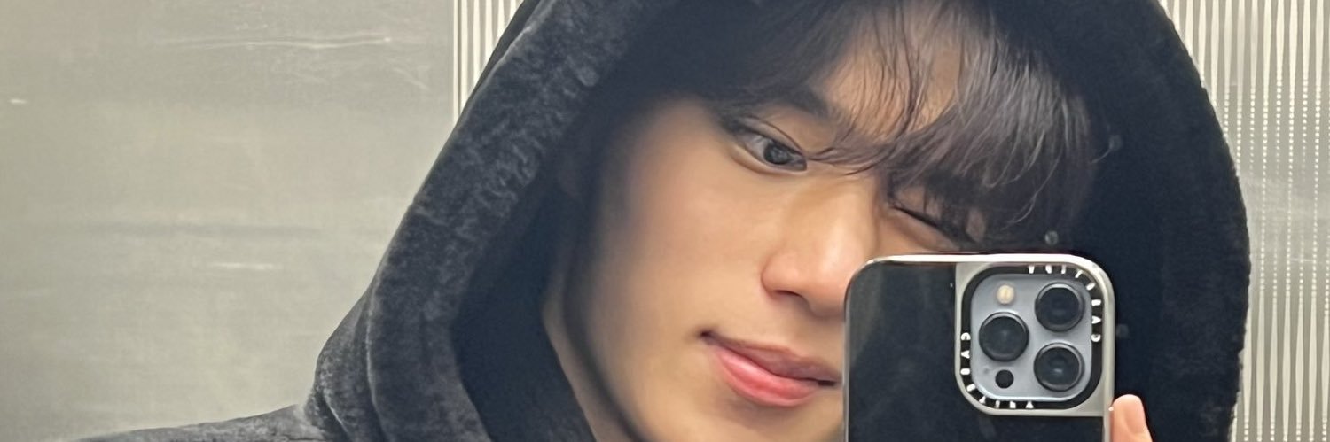 _jisoo123's profile banner image