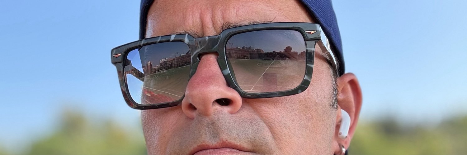 duranpeque's profile banner image