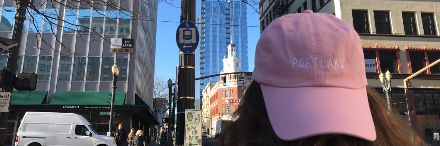 EllieHowie's profile banner image