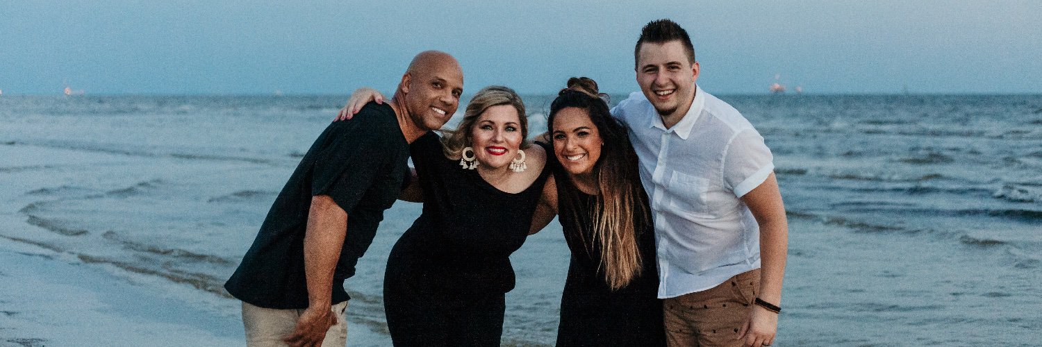JLopesforlife's profile banner image