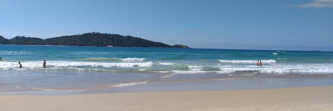 albecheadriano's profile banner image