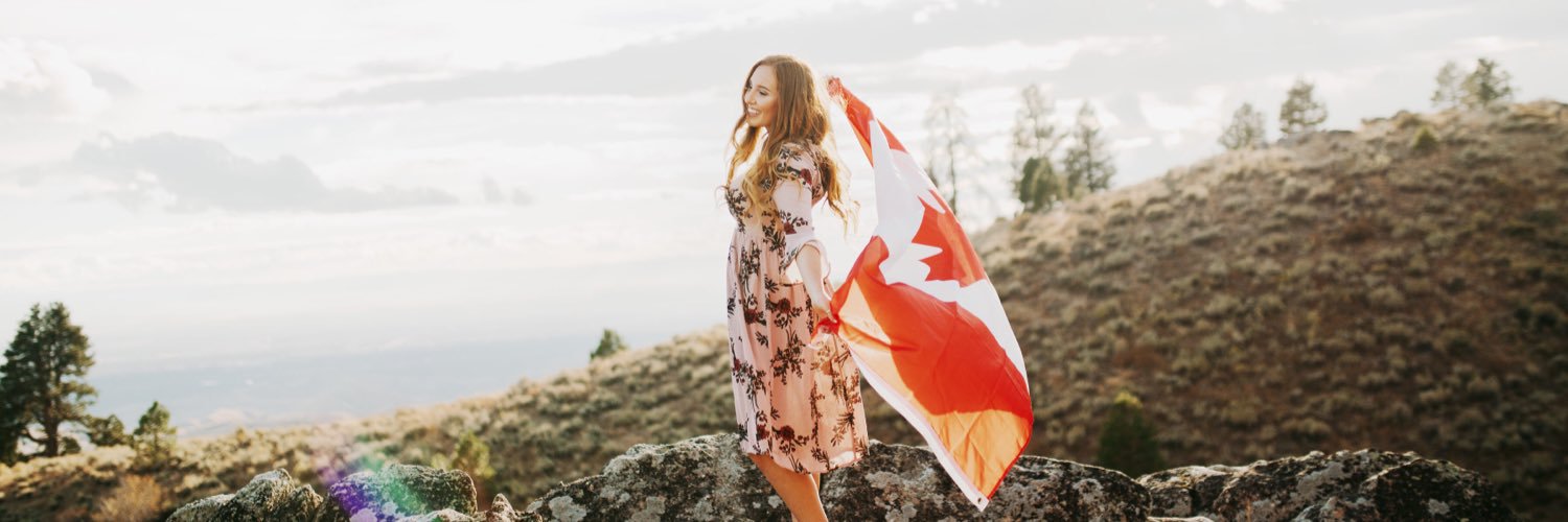 HaileyLarson_'s profile banner image