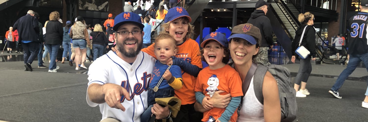 🌏 Daydreaming 🇮🇳 banner