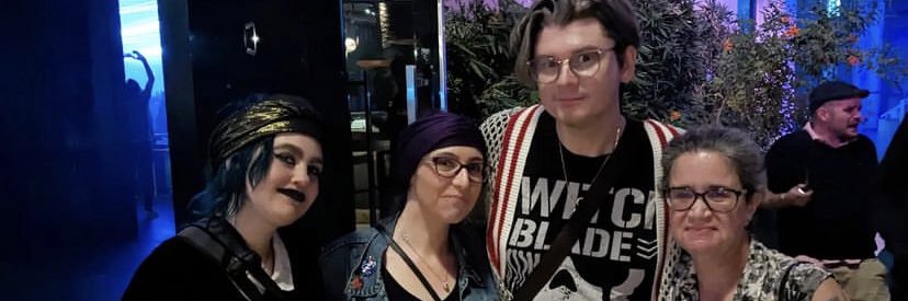 theaveryraine's profile banner image