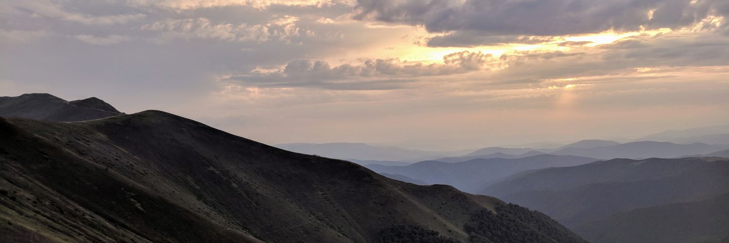 ichudin's profile banner image
