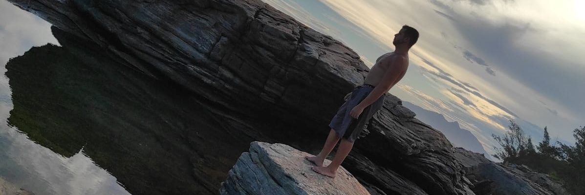 vi1nny's profile banner image