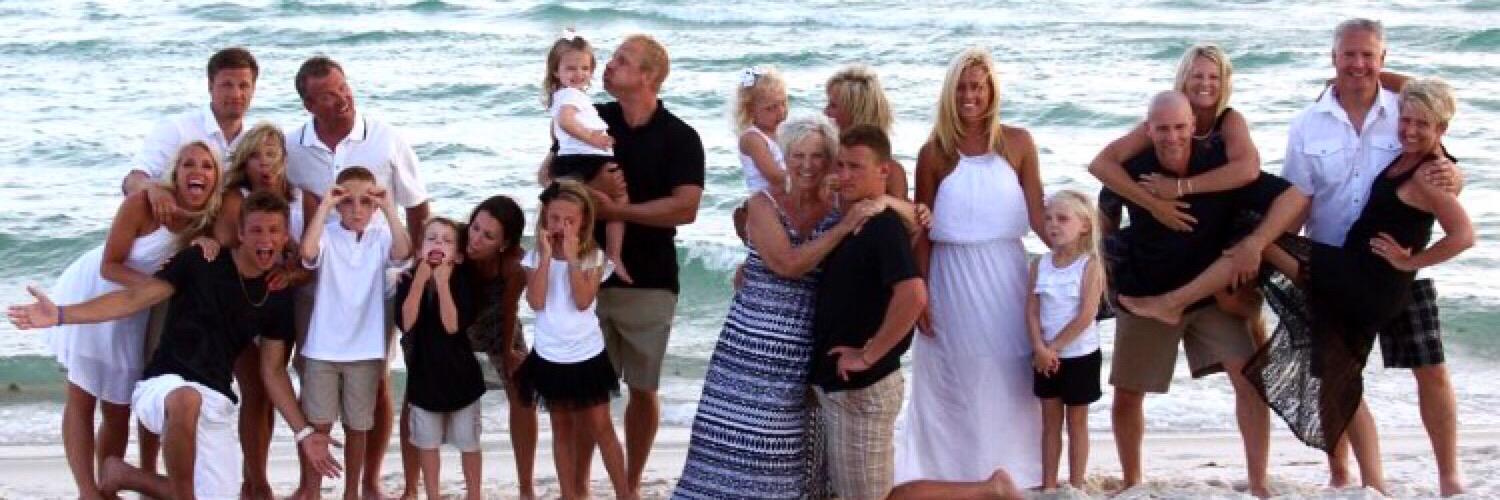 Kristi_Beckmann's profile banner image