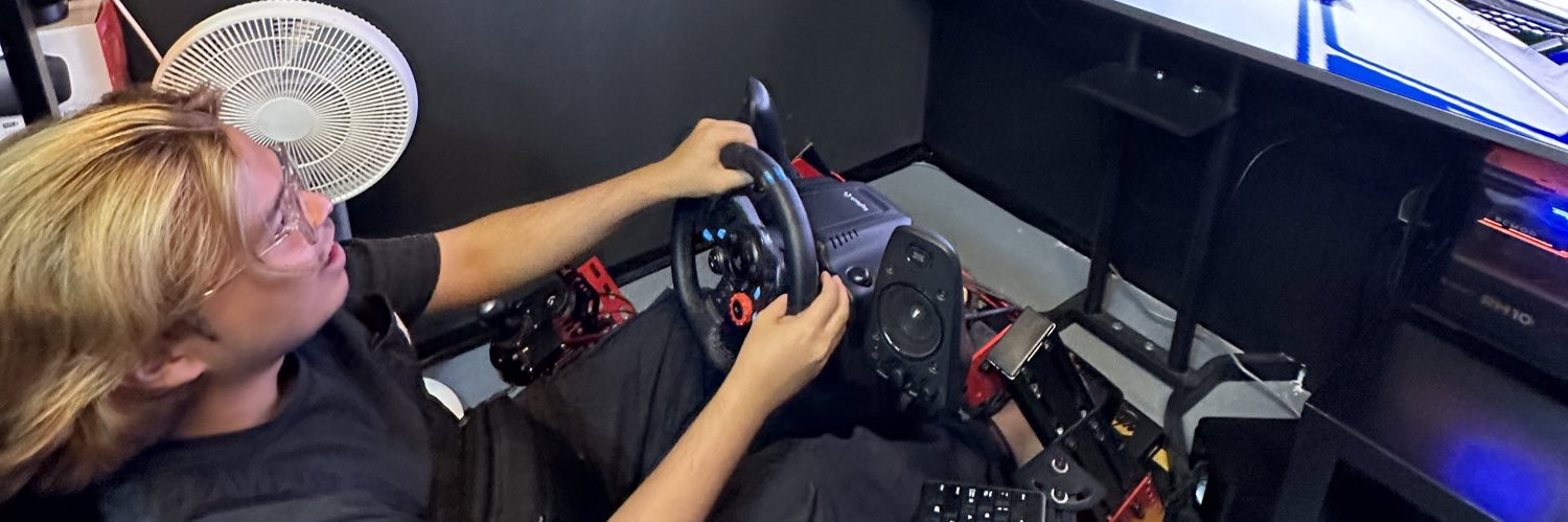 youngteh0's profile banner image