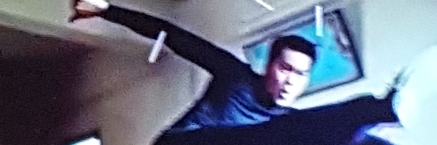 lesscro1's profile banner image