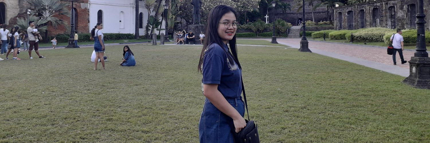 nicholeeeee_'s profile banner image