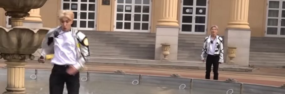 218ｹﾛｯﾄｩ banner