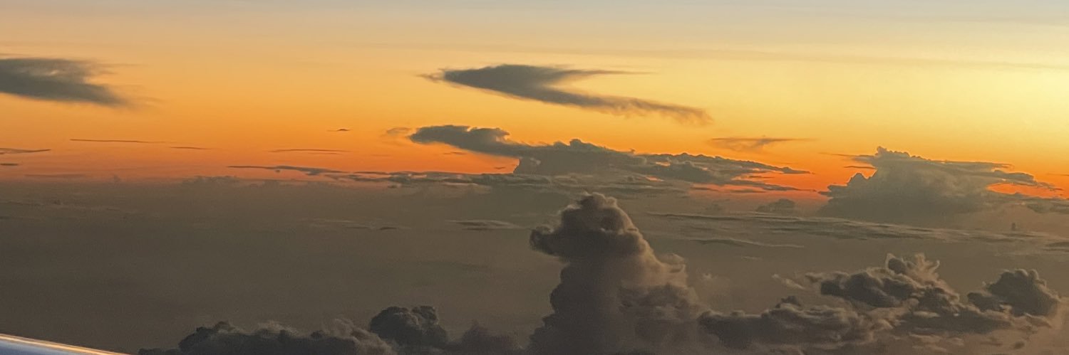 middeeds's profile banner image