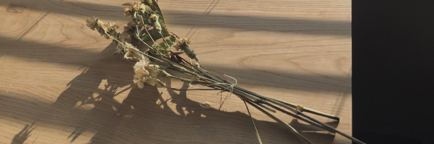 onemillyen's profile banner image
