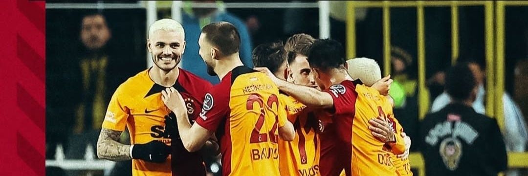 ozenyucel's profile banner image