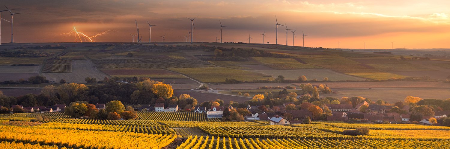 Maxar | WeatherDesk banner