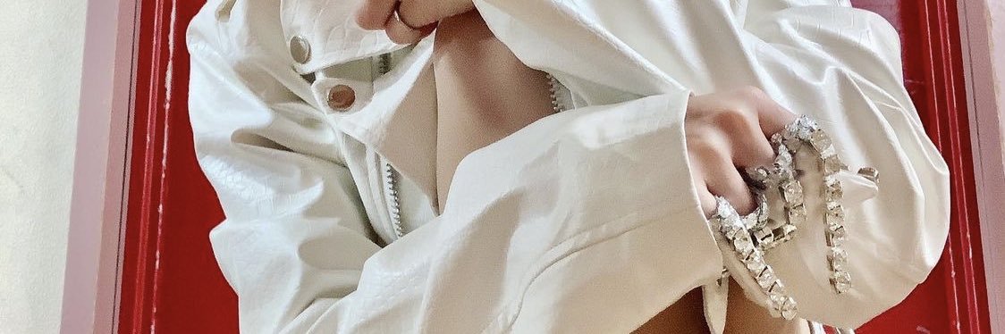 yunstate's profile banner image