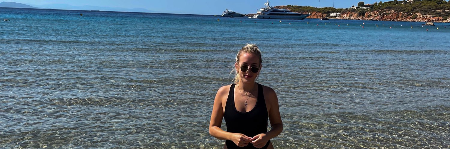juliallison's profile banner image