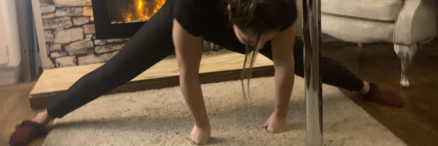 LusciousLeish's profile banner image