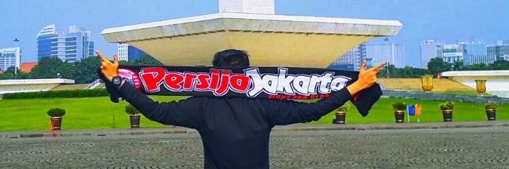 S A H A T banner