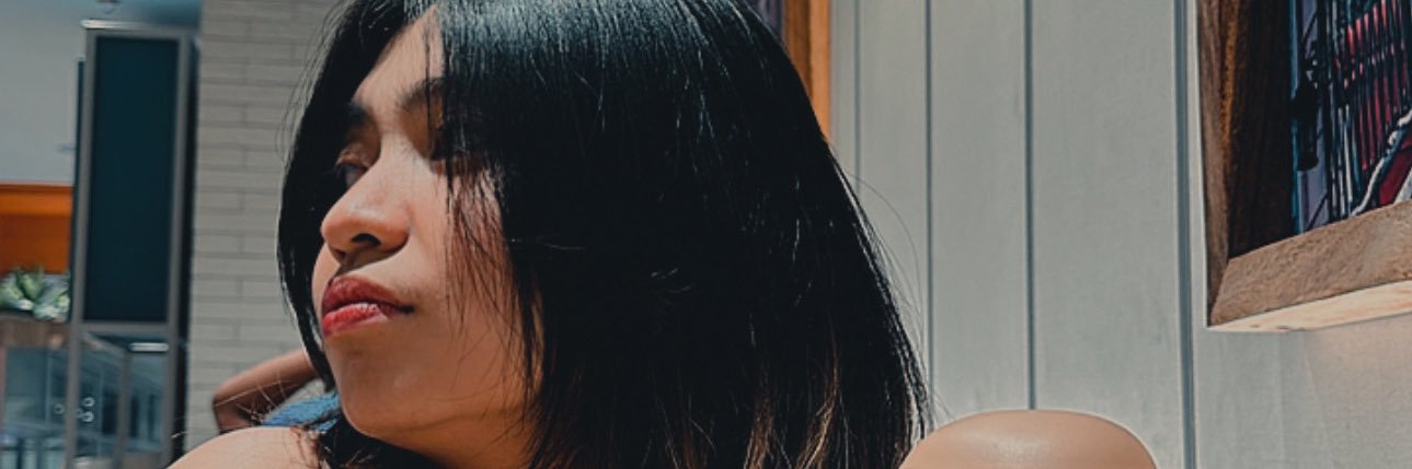 moozph's profile banner image