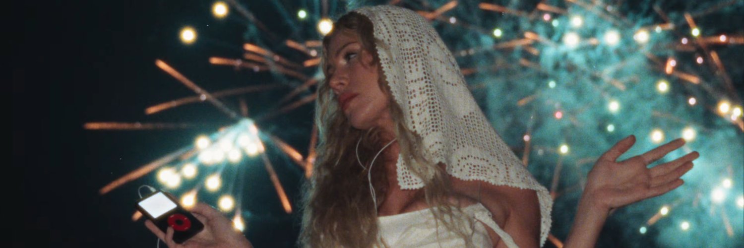 StrangerThigss's profile banner image