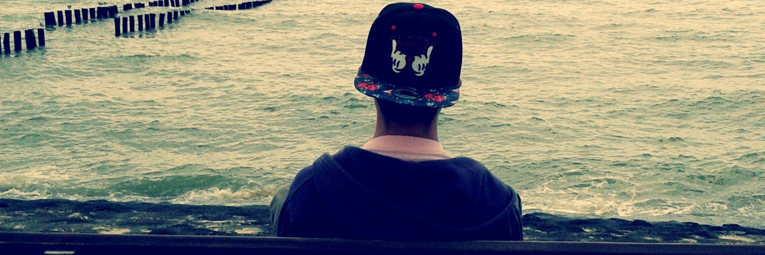 Mozz_TO's profile banner image
