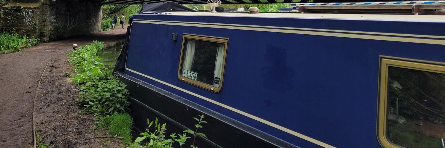 battyboater's profile banner image