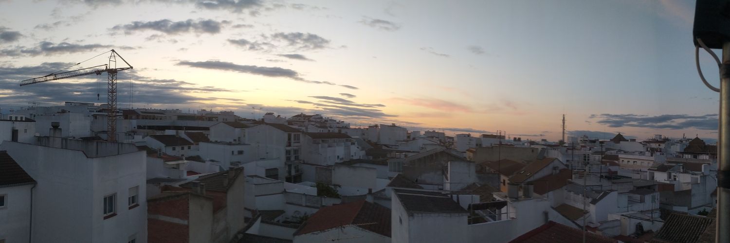 Emilio🤪 banner