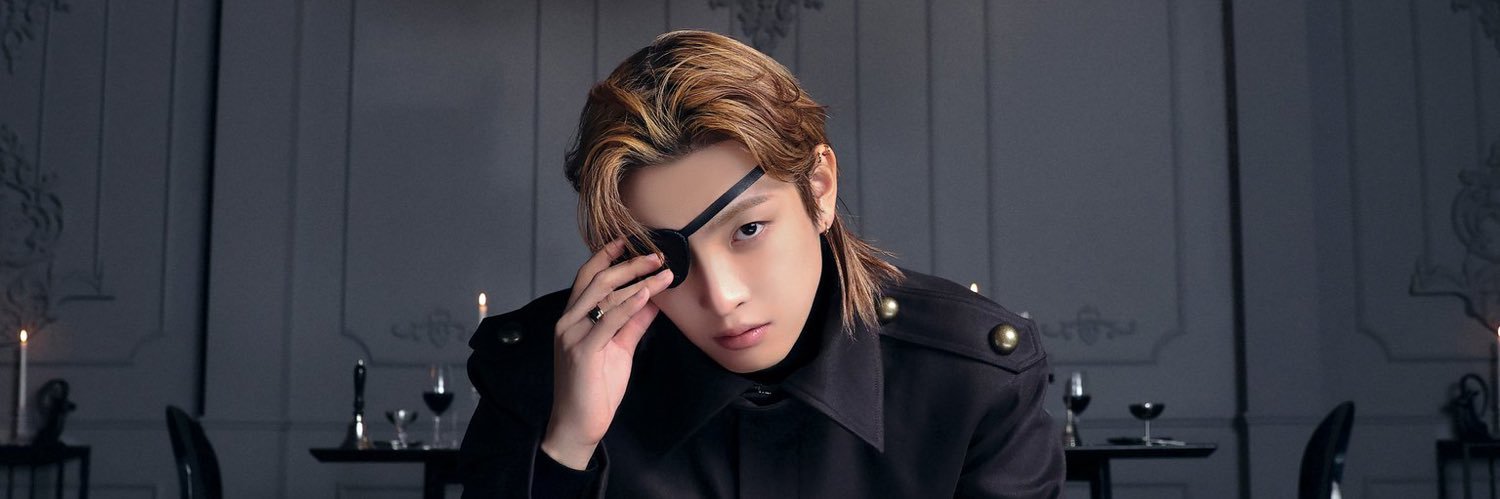 colorishong's profile banner image