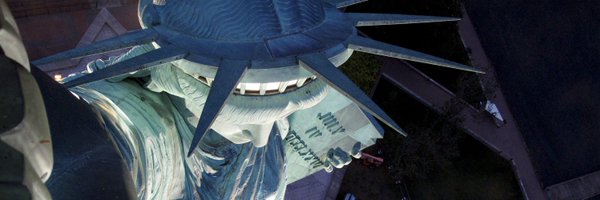 arielmou Profile Banner