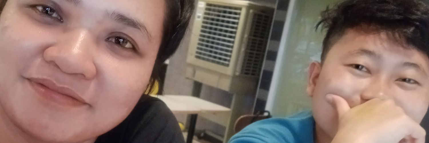 ememcarl16's profile banner image