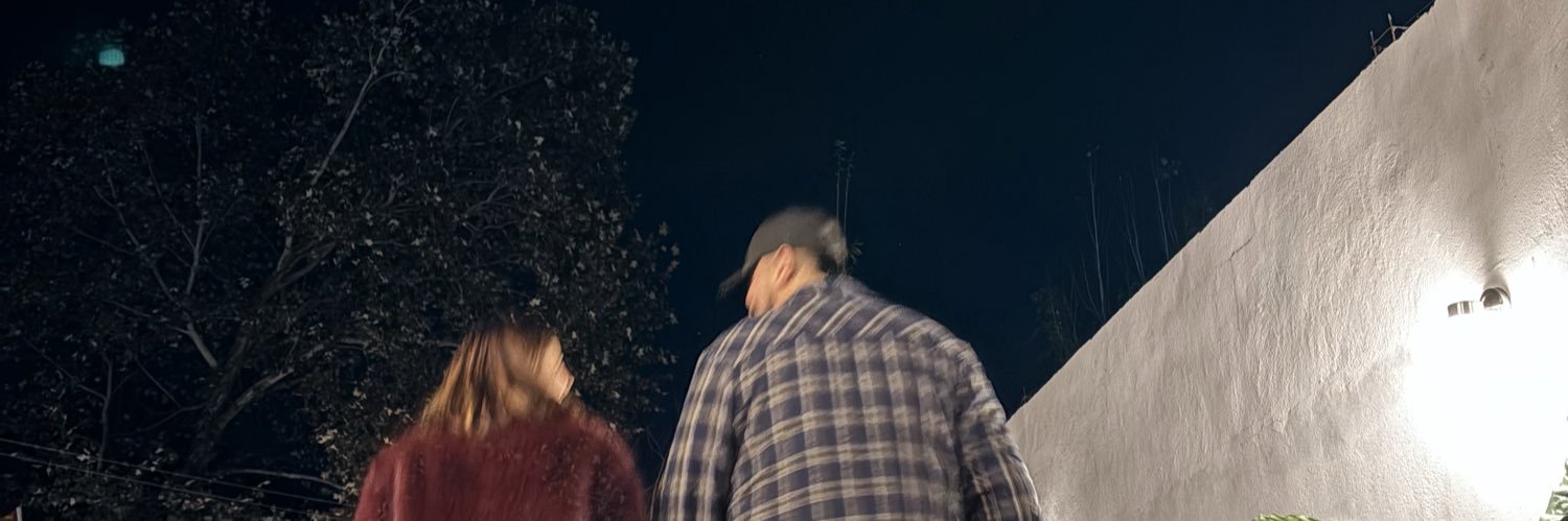 leyvisss's profile banner image