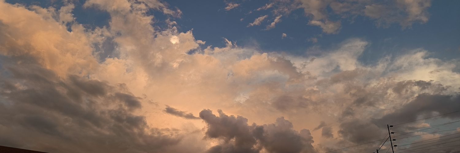 _viel_ma_'s profile banner image
