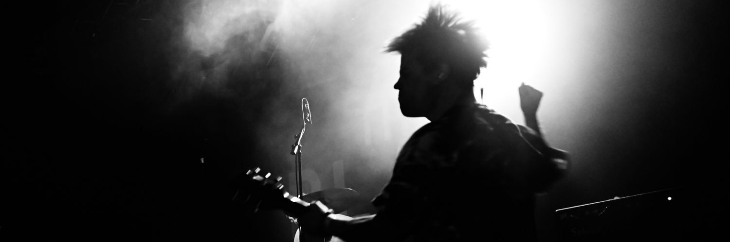 mathvaw's profile banner image