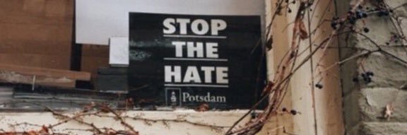 donuhto's profile banner image