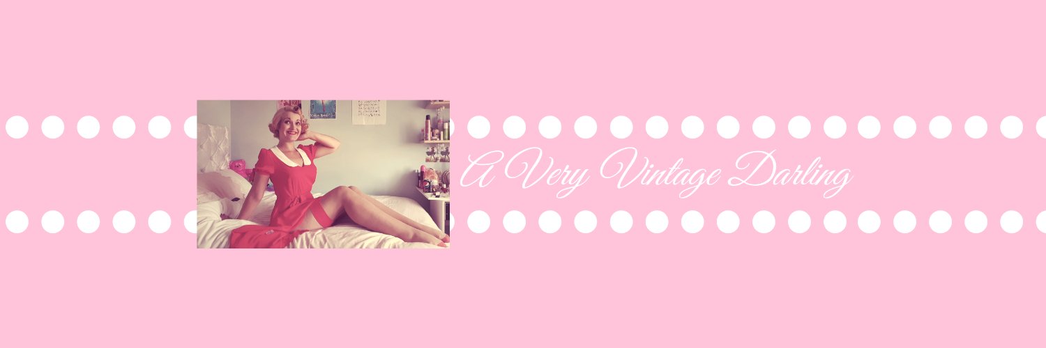 vvintagedarling's profile banner image