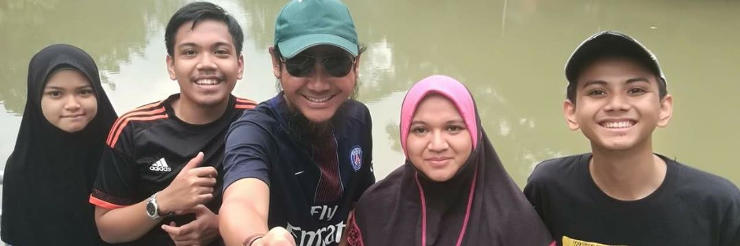 isma_elll's profile banner image