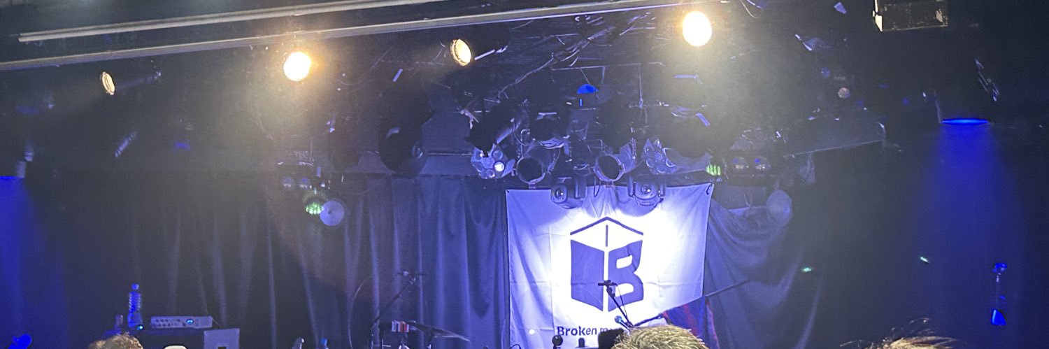 やね banner