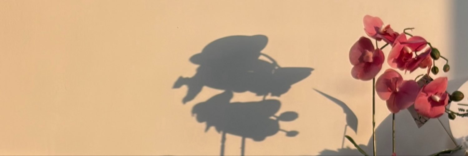 geettta's profile banner image