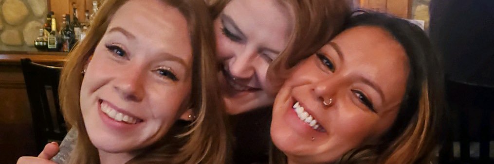 BitchesAtTheBar's profile banner image