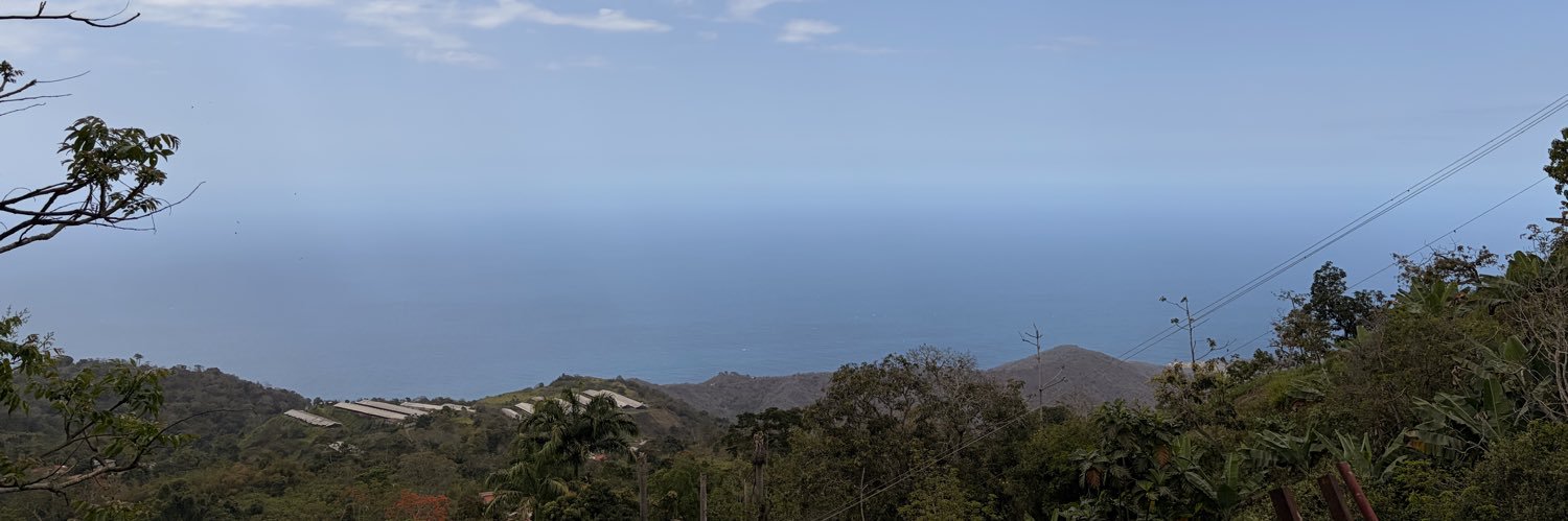 Gabriel González banner